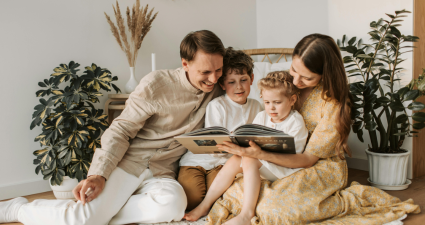 a family read together