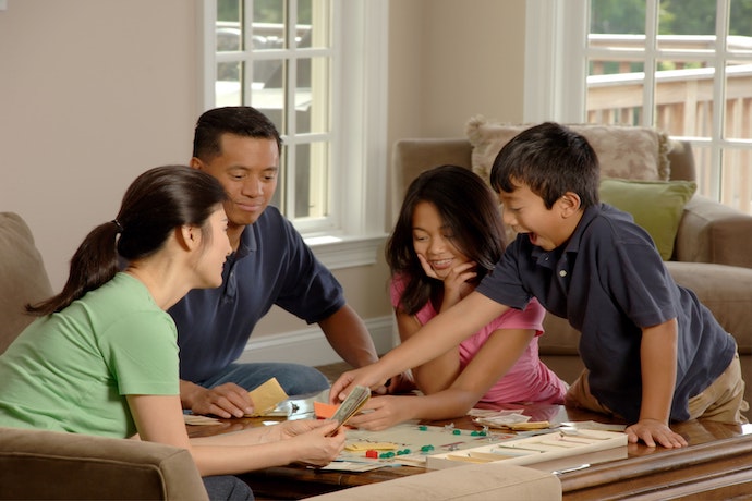 a family play board games