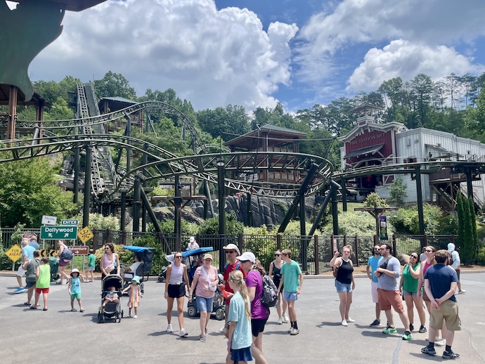 Dollywood wide shot
