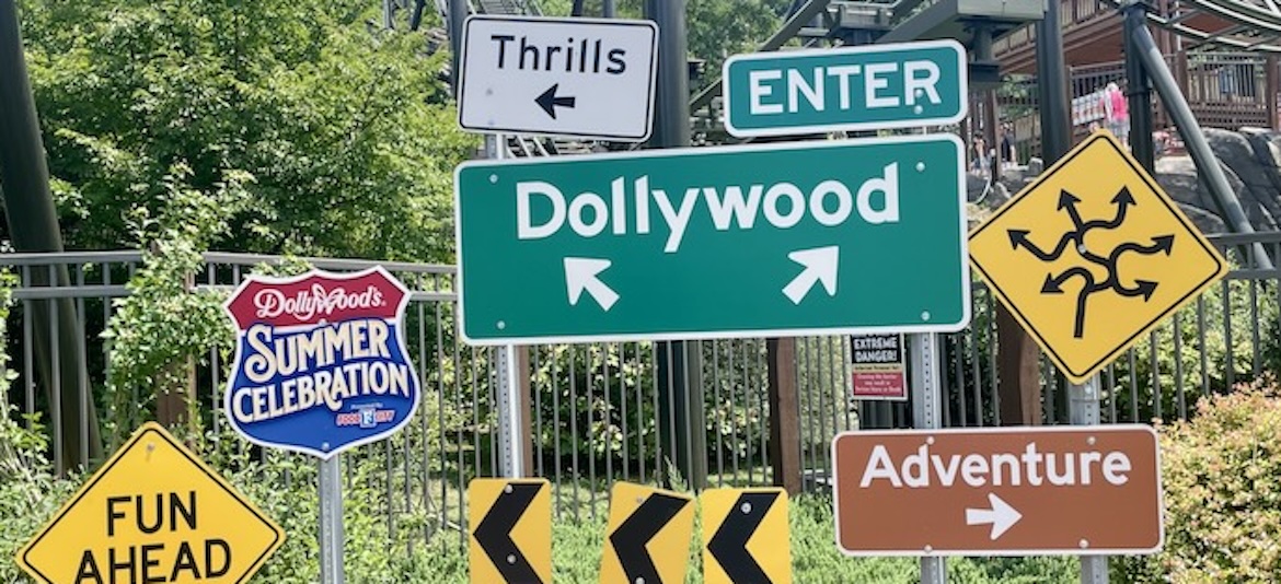 Dollywood sign