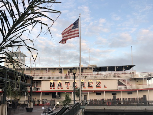steamboat natchez riverboat cruise new orleans