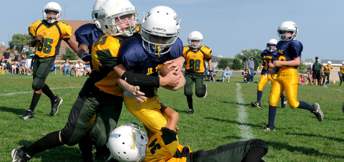 Kids doing sports 