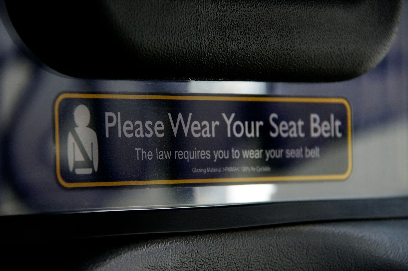 wear your seatbelt sign