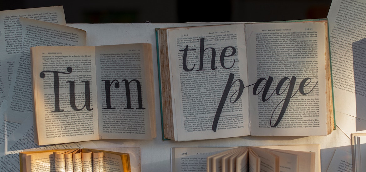 Books and Turn The page 