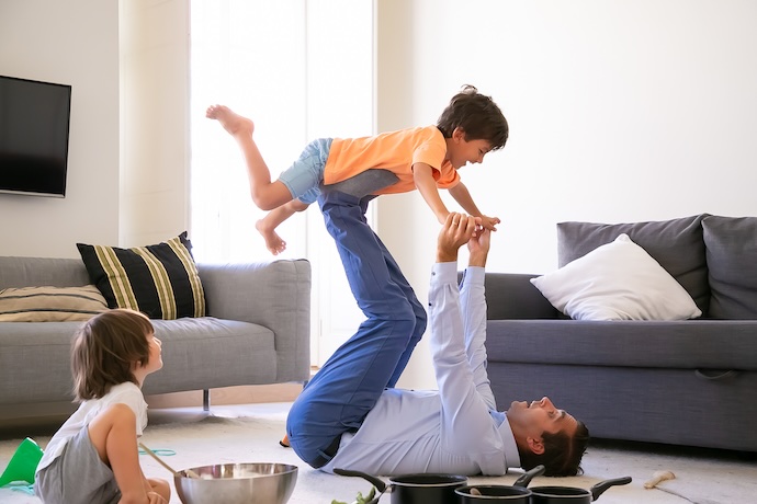 dad with kids