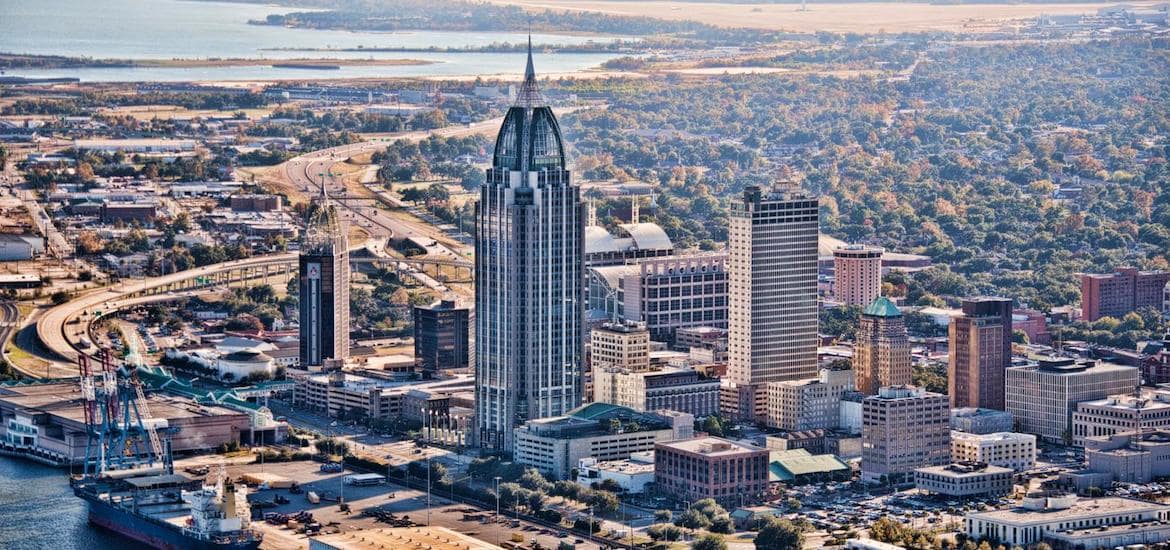 mobile alabama skyline family days out mobile city guide