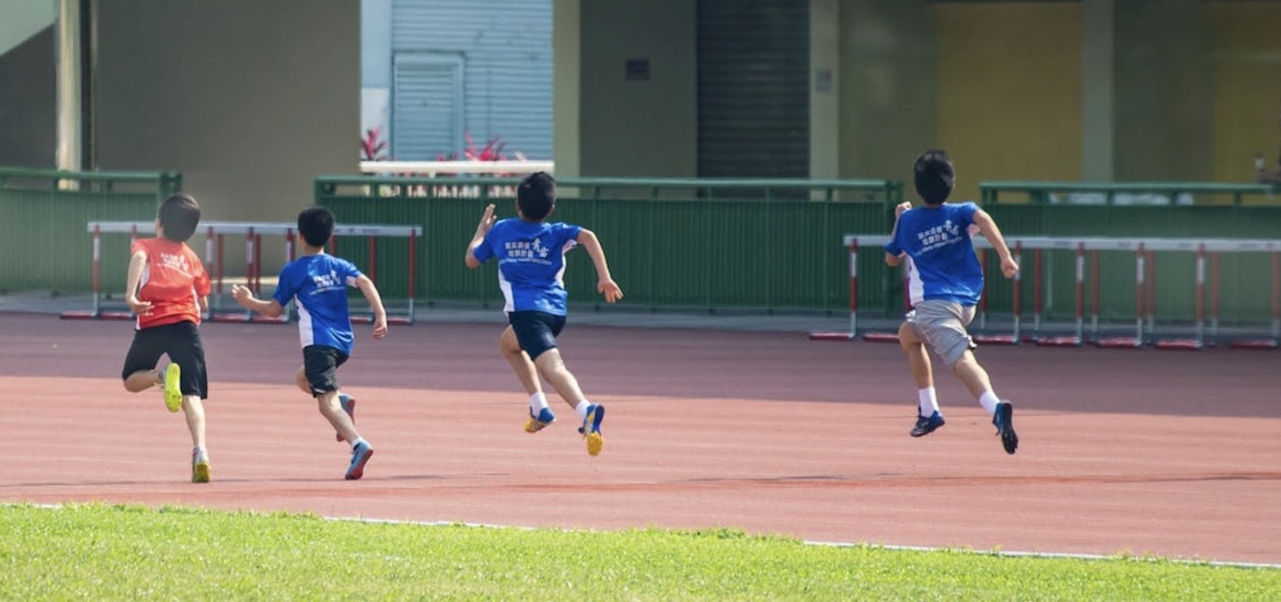 Kids running