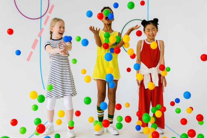 children playing with balls