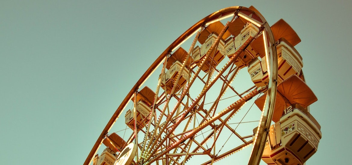 A close up of a Ferris wheel