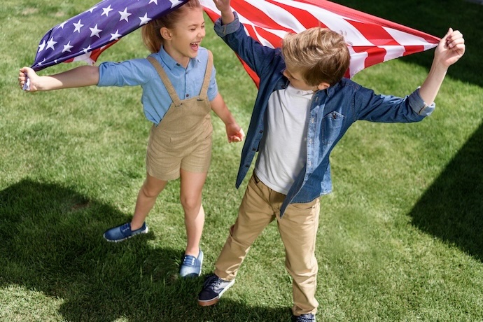kids with flag