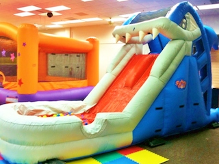 Bounce party playzone
