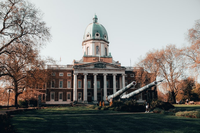 Exterior wide shot of The Imperial War Museum