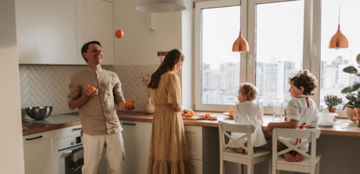 a family play at breakfast
