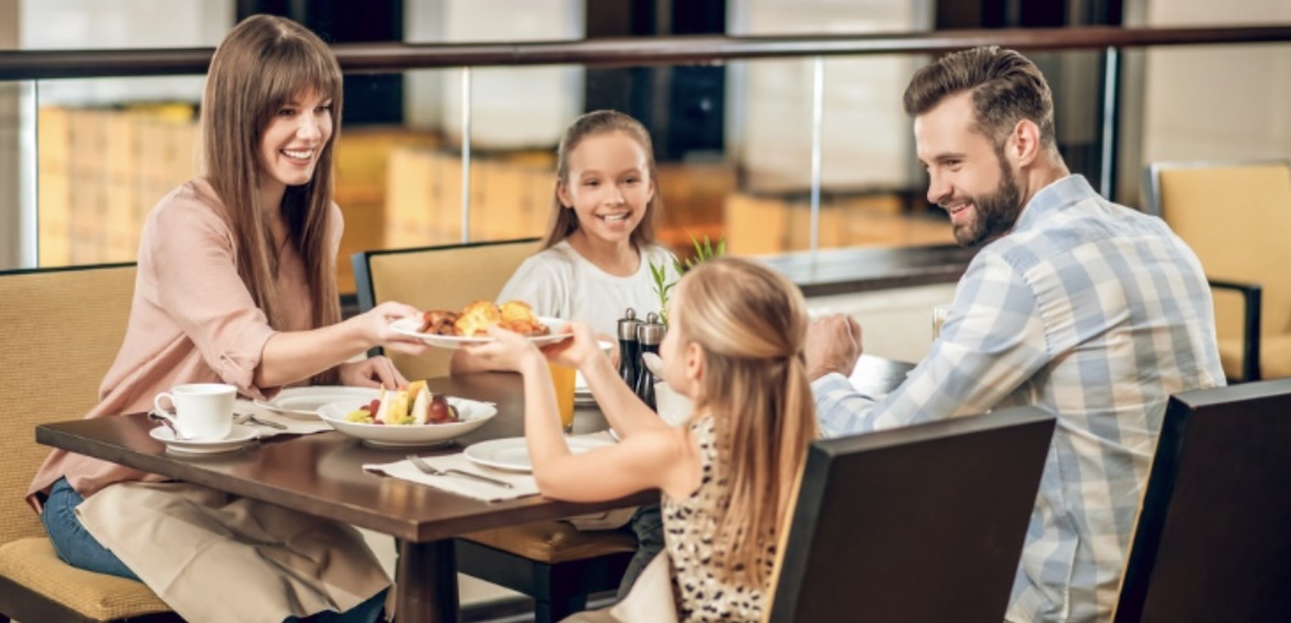family dining out