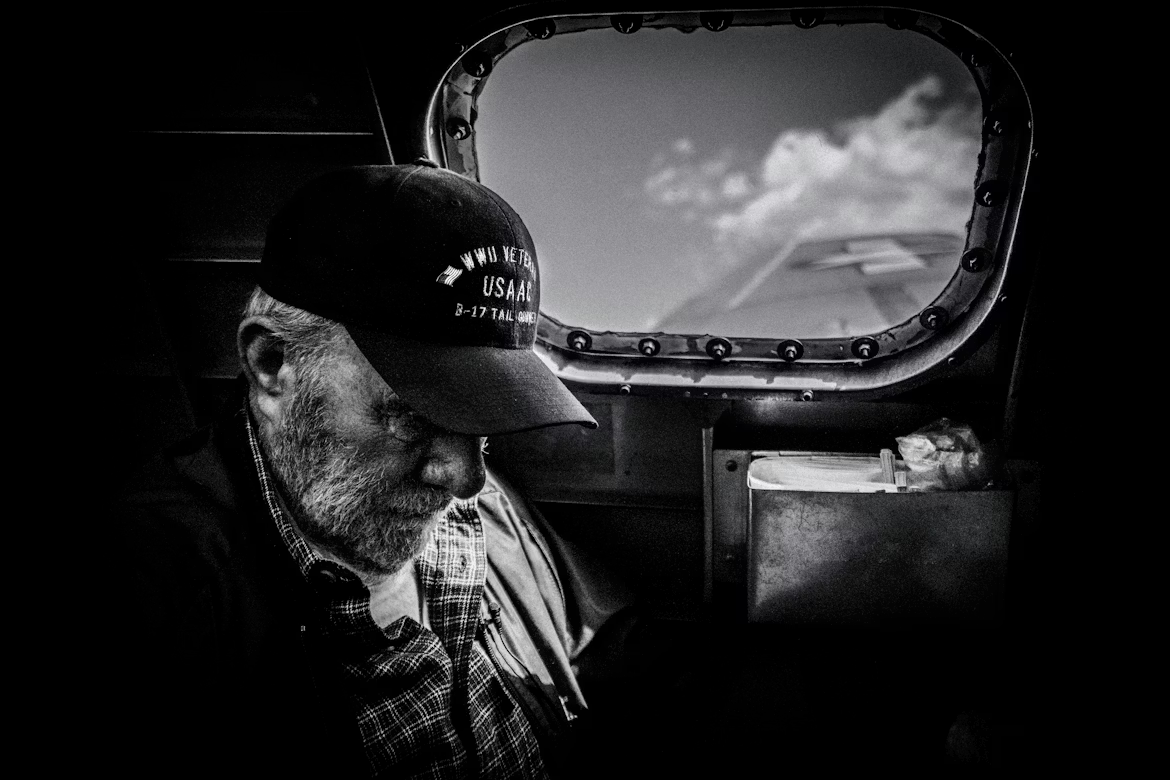 Grandfather traveling