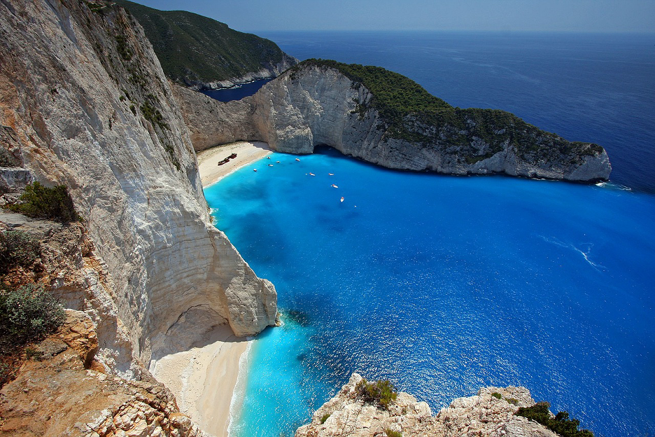 https://pixabay.com/photos/zakynthos-greece-vacations-sea-2997092/
