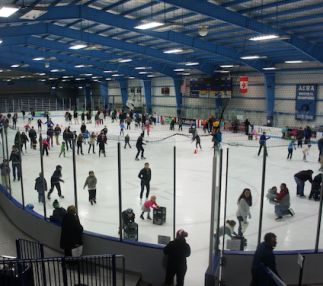 boss ice arena in rhode island is skating fun for kids in new england!
