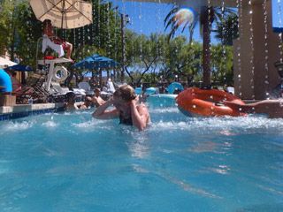 Mgm lazyriver
