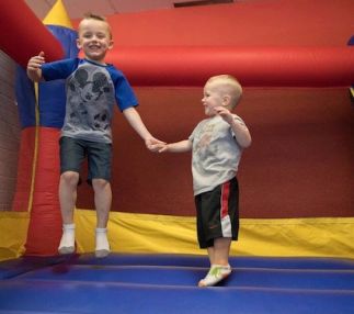 Jam Time Boston indoor play fun for kids under 6 years with bounce houses and soft play