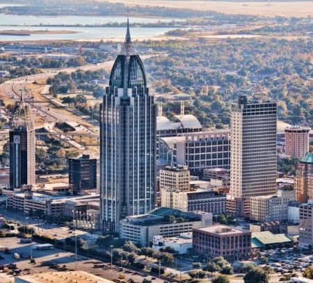 mobile alabama skyline family days out mobile city guide