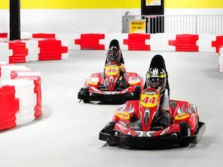 Thunderbolt indoor karting