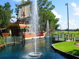 Pirates island adventure golf