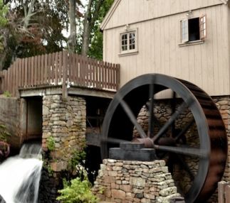 plimouth plantation historic mayflower and pilgrims USA history for kids massachusetts