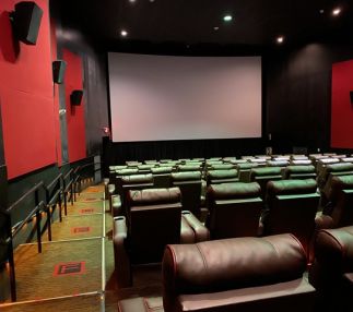 amc-roosevelt-field-cinema