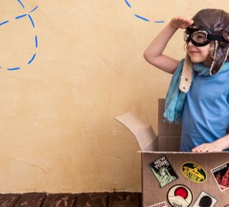 kids playing inside blog tips ideas mommy blogger mommy entertaining kids