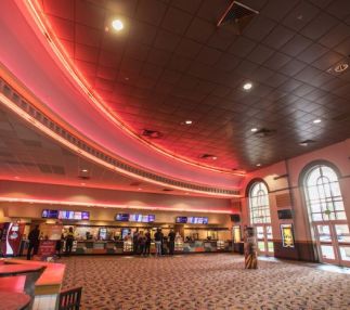amc-la-grange-inside