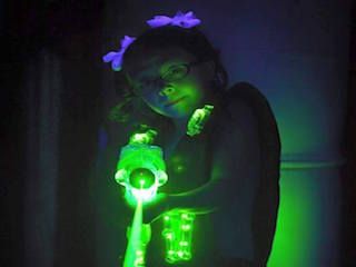 Atomic laser dome