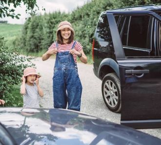 family heading on roadtrip