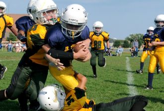 Kids doing sports 