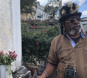 island of algiers tours new orleans cemetery