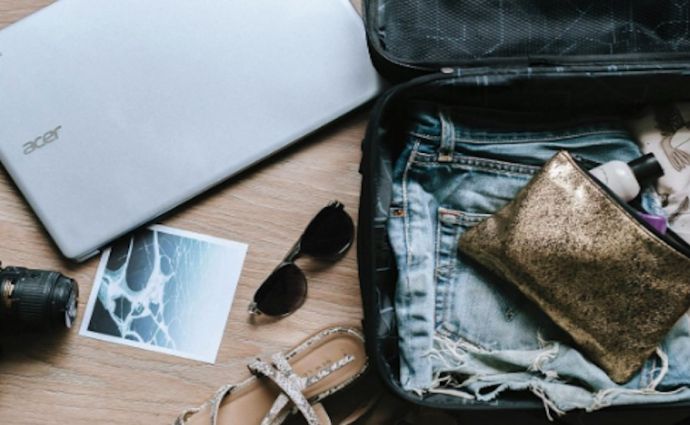 Minimalist packing with bags