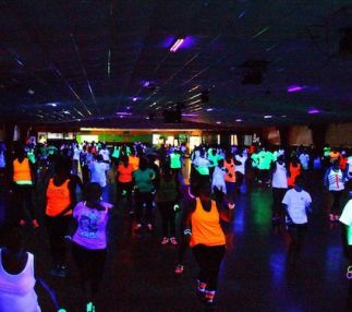 dreamland skate center mobile alabama is great fun for the family with skating sessions and birthdays glow in the dark