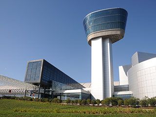 Udvar Hazy_Center_center
