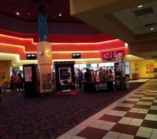 regal-ua-falls-cinema