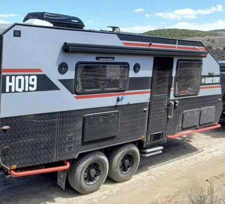 Off road camper
