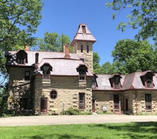 Piatt Castles