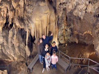Lake shasta caverns