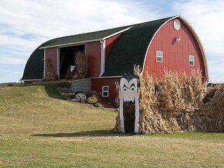 Busy barns adventure farm