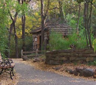  log%cabin%village%