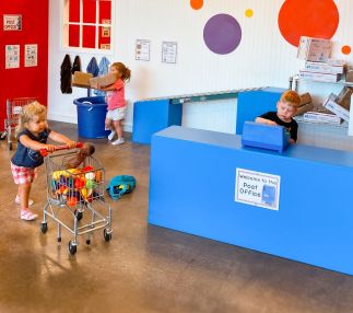 Kids Wonder Post Office