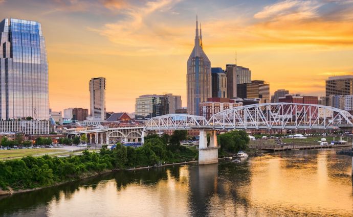 nashville skyline tennessee family days out city guide