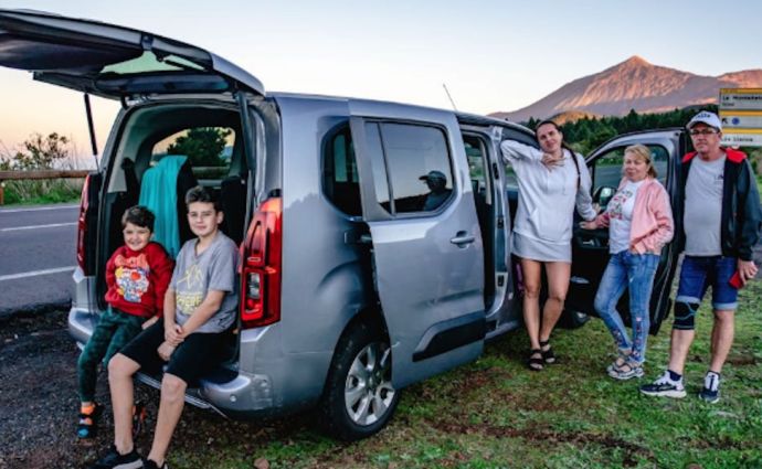 Family car journey