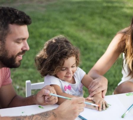 A family paints together