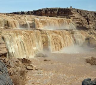 Grand falls little colorado river
