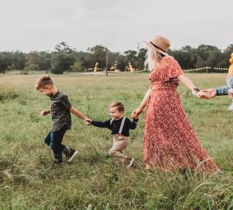 a family on a scavenger hunt