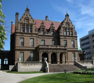 Pabst Mansion milwaukee